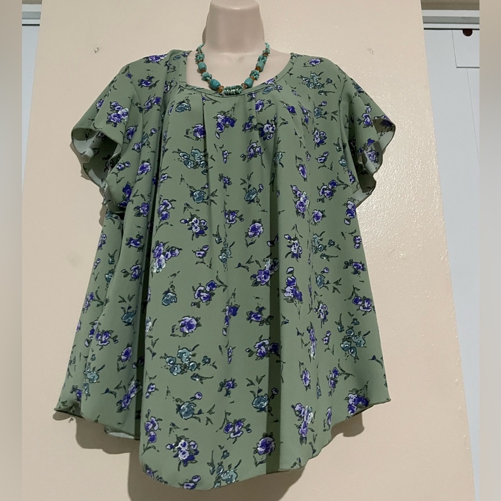 Marianne Sage Green Floral Blouse size 3XL
